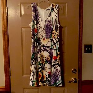 Tommy Hilfiger Floral Fitted Dress - Size 16.